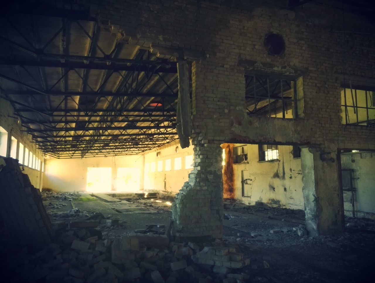 ABANDONED BUILDING INTERIOR