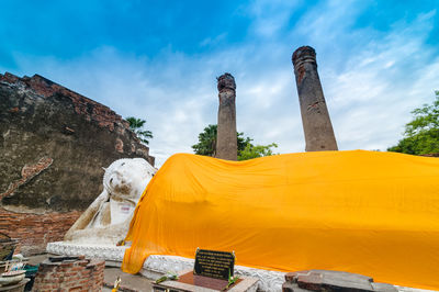 Reclining buddha statue at wat yai chai mongkhon