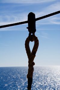 Close-up of rope on railing