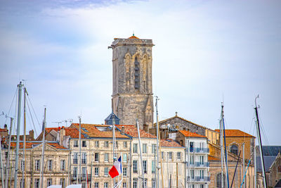 Tower of buildings in city