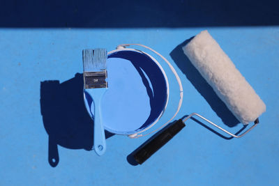 Close-up of bread on table