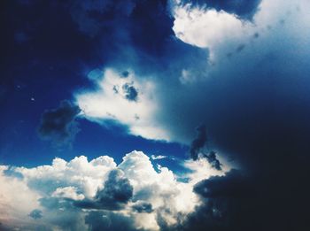 Low angle view of cloudy sky