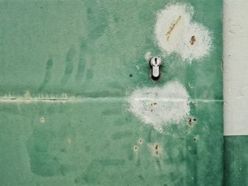 Keyhole on sliding door