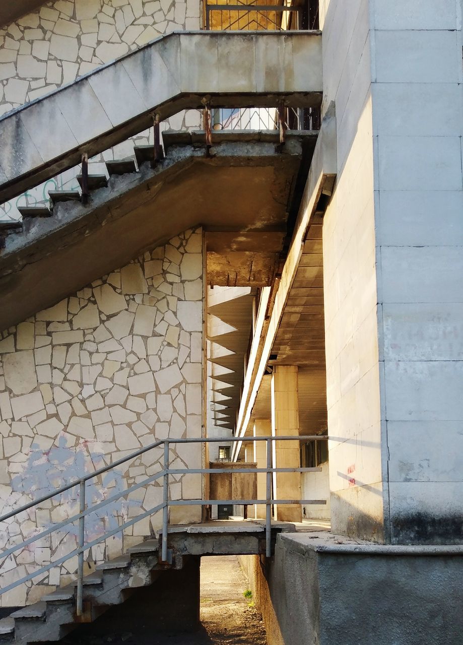 steps and staircases, staircase, built structure, no people, steps, spiral staircase, architecture, day, outdoors