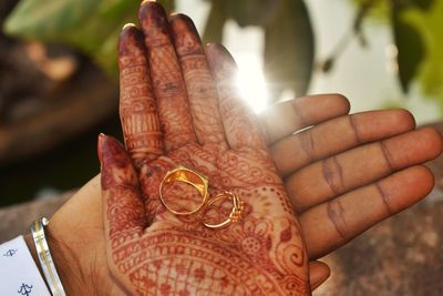 Close-up of hand