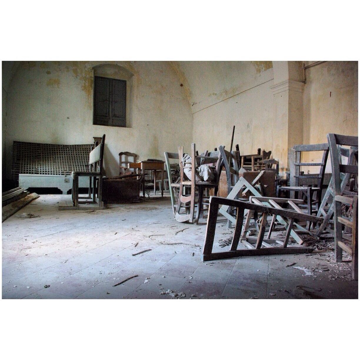 transfer print, auto post production filter, chair, built structure, architecture, empty, abandoned, absence, building exterior, old, house, obsolete, damaged, day, wood - material, no people, wall, deterioration, run-down, table