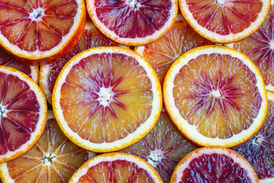 Close-up of oranges