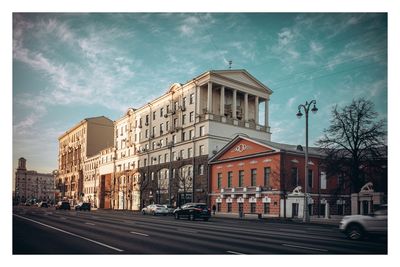 Buildings in city