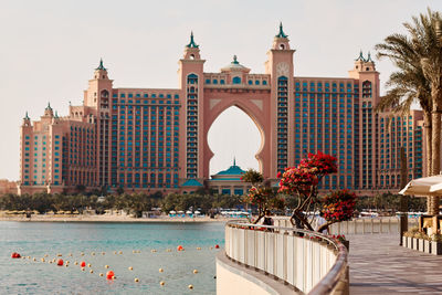 Dubai, uae, november 2019 beautiful view of the atlantis hotel on the artificial island 