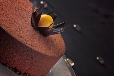 Tilt image of chocolate cake