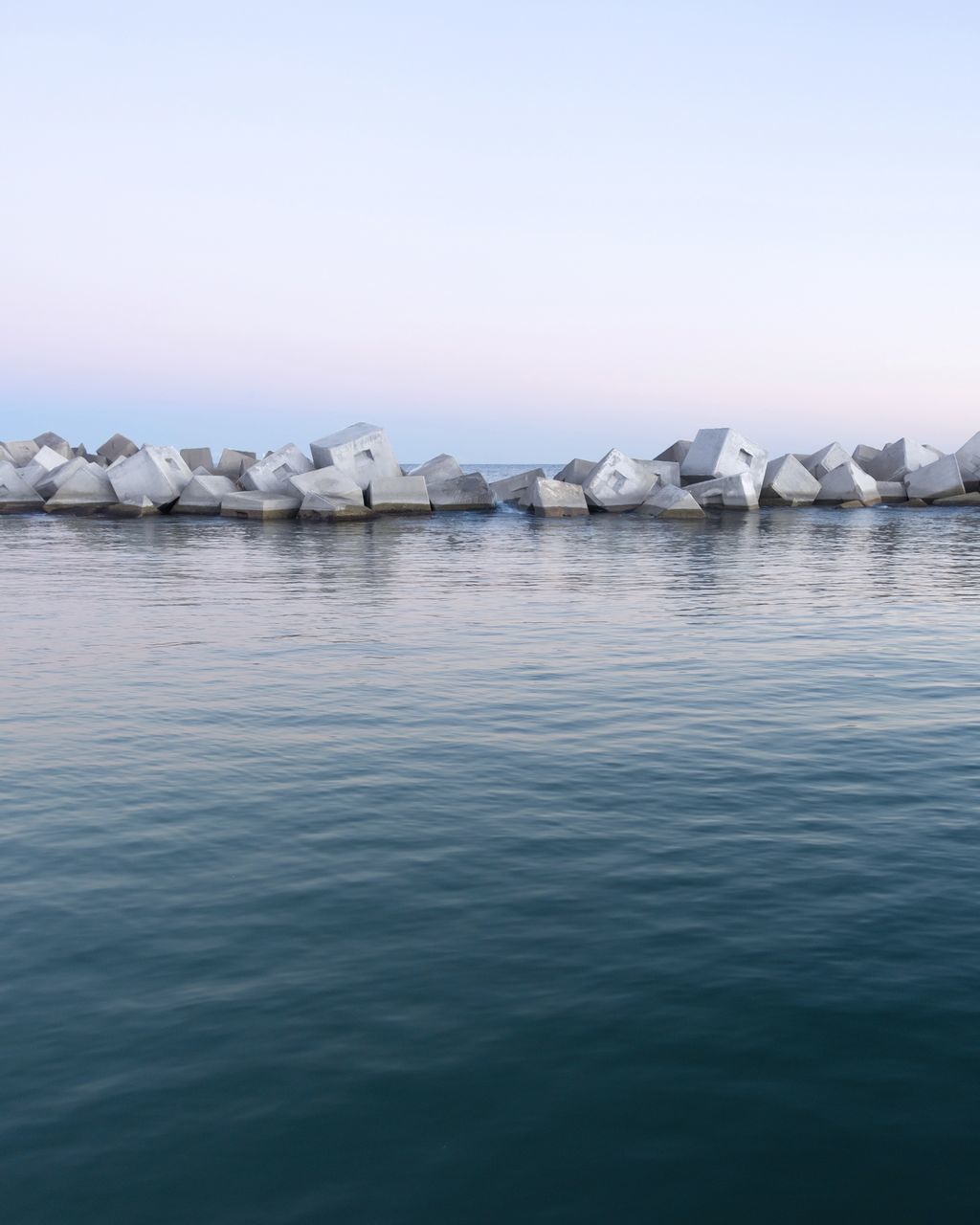 water, waterfront, cold temperature, tranquility, ice, tranquil scene, scenics - nature, no people, sky, beauty in nature, winter, nature, day, iceberg, lake, floating, rippled, copy space, glacier, floating on water, outdoors, melting