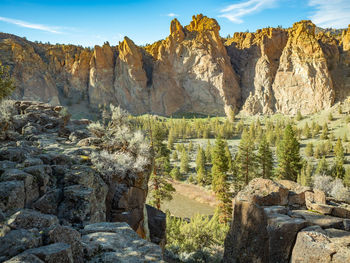 Smith rock in late afternoon