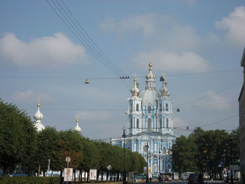 View of cathedral and buildings against sky