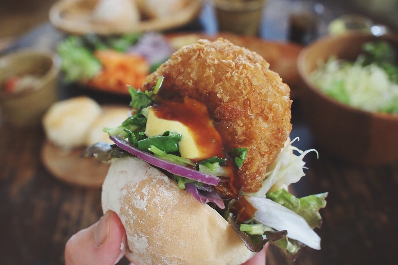 food and drink, food, freshness, ready-to-eat, indoors, close-up, plate, indulgence, healthy eating, serving size, still life, vegetable, meal, focus on foreground, table, meat, slice, bread, sandwich