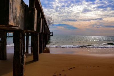 Scenic view of sea against sky at sunset