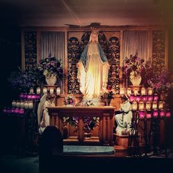 Light painting in temple