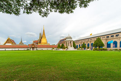 View of temple building against sky