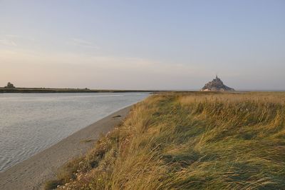 Mont saint michel, the couesnon and salt marshes