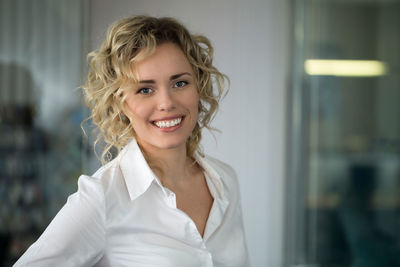 Portrait of a smiling young woman