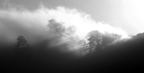 Low angle view of cloudy sky