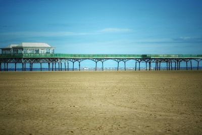 Pier highlights