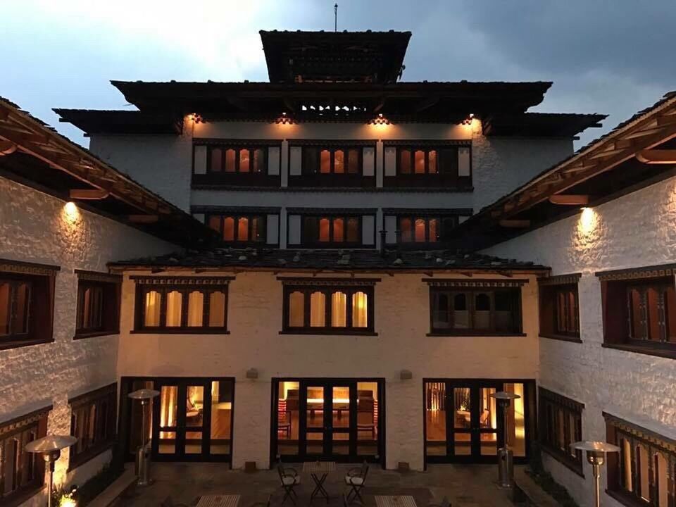 ILLUMINATED BUILDINGS AT NIGHT