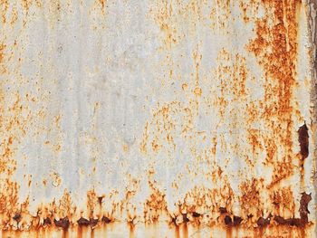 Full frame shot of rusty metal wall