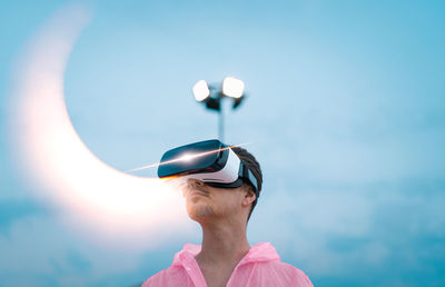 Man wearing virtual reality glasses