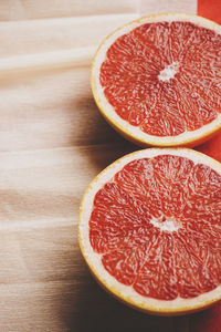 Close-up of orange slices on table