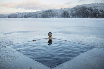 Portrait of woman in swimming pool