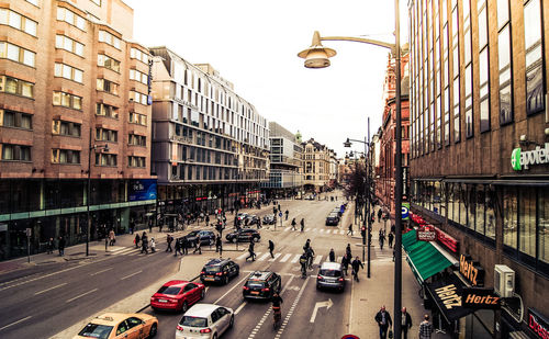 Traffic on city street