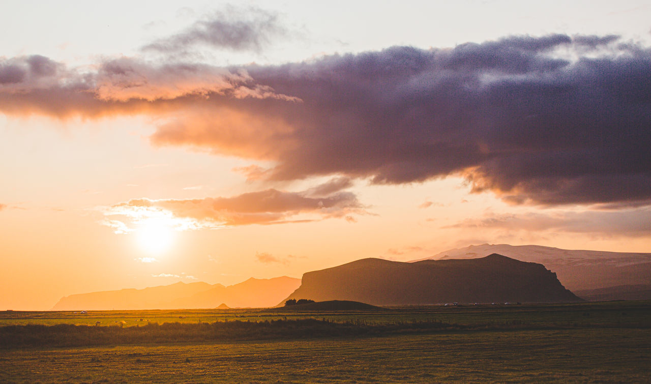 sky, beauty in nature, sunset, scenics - nature, cloud - sky, mountain, tranquil scene, tranquility, idyllic, water, nature, sun, no people, non-urban scene, orange color, sunlight, land, sea, mountain range, outdoors