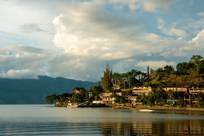 Lake toba.