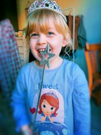 Portrait of cute girl smiling