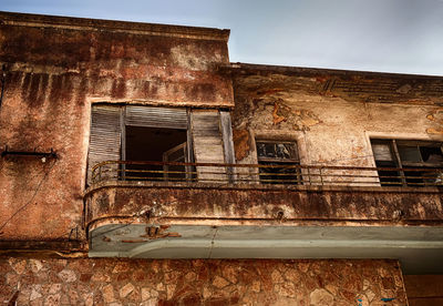 Abandoned house