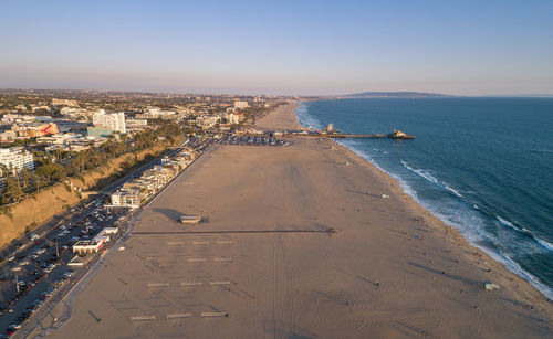 Sunset in santa monica, los angeles, california. situated on santa monica bay. los angeles