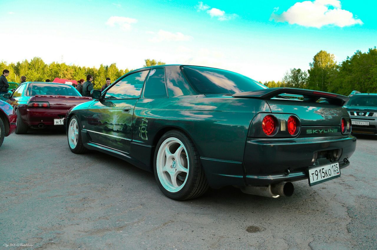 R32