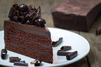 Close-up of cake in plate on table