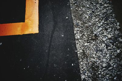 road marking