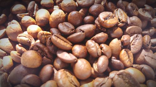 Full frame shot of roasted coffee beans