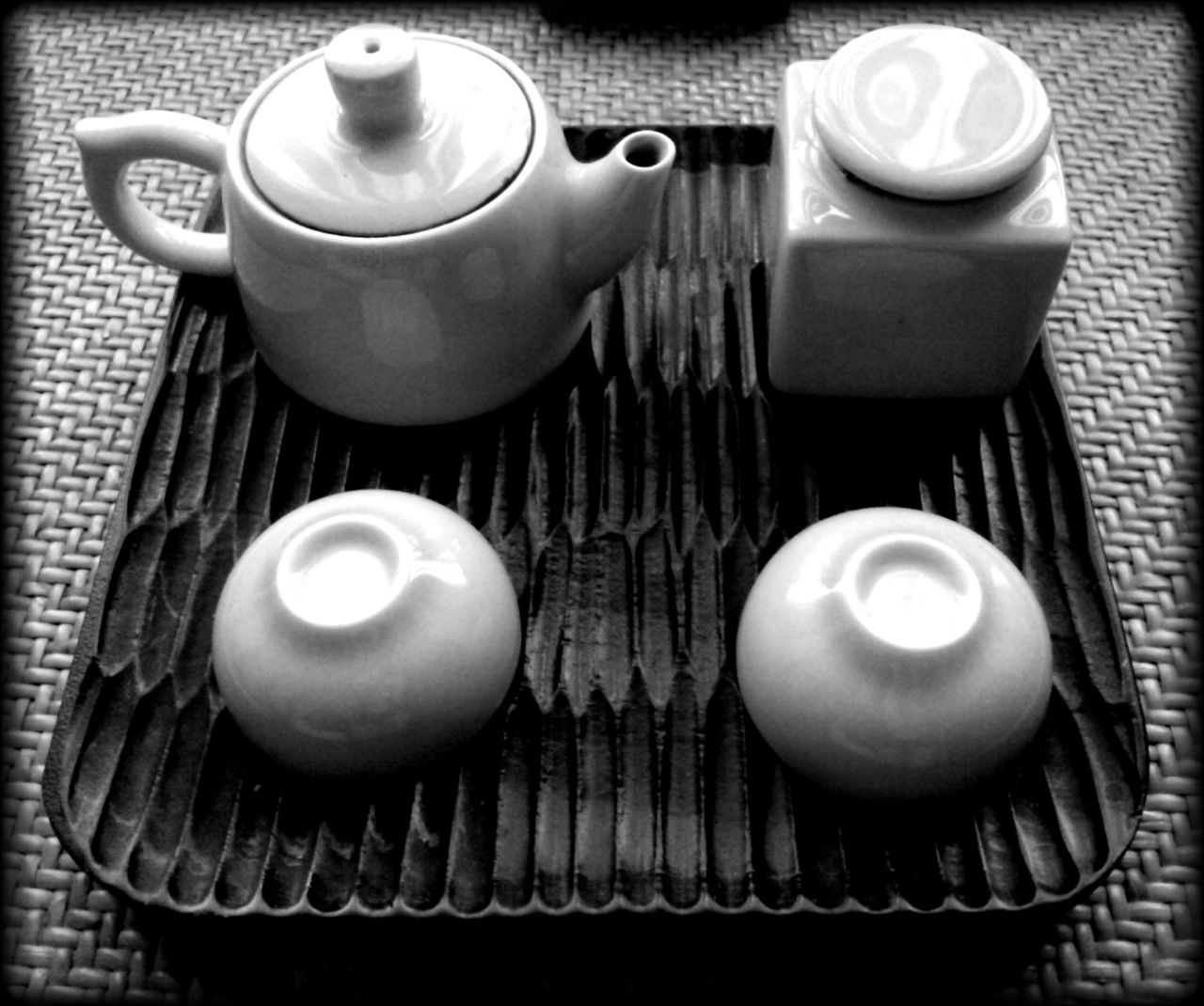 coffee cup, indoors, coffee - drink, food and drink, drink, saucer, still life, table, cup, high angle view, refreshment, coffee, spoon, plate, directly above, freshness, tea cup, breakfast, close-up, black coffee