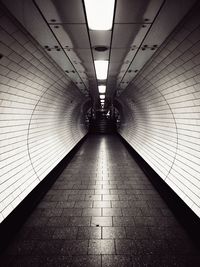 Illuminated corridor