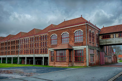 Abandoned building against sky