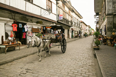 People on city street