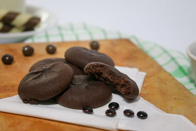 Close-up of chocolate cake on table