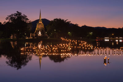 Reflection of building in lake