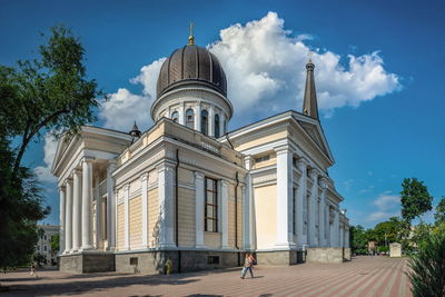 Odessa, ukraine 22.06.2023. odessa cathedral church on a sunny summer day