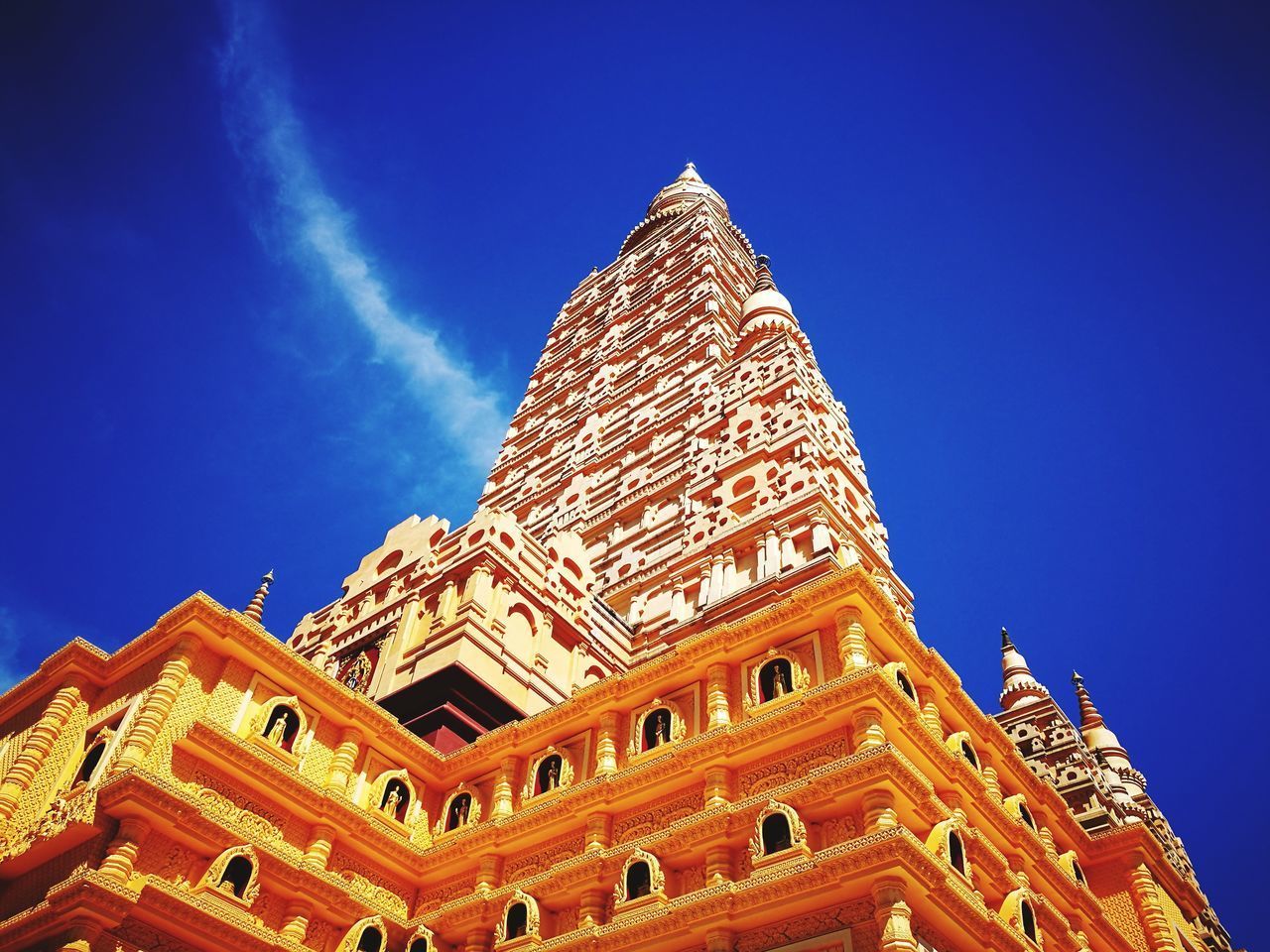 LOW ANGLE VIEW OF TEMPLE AGAINST SKY