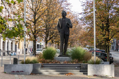 Charleroi, belgium, november 11, 2022. this monumental bronze statue represents jules destrée i