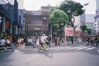 People on city street